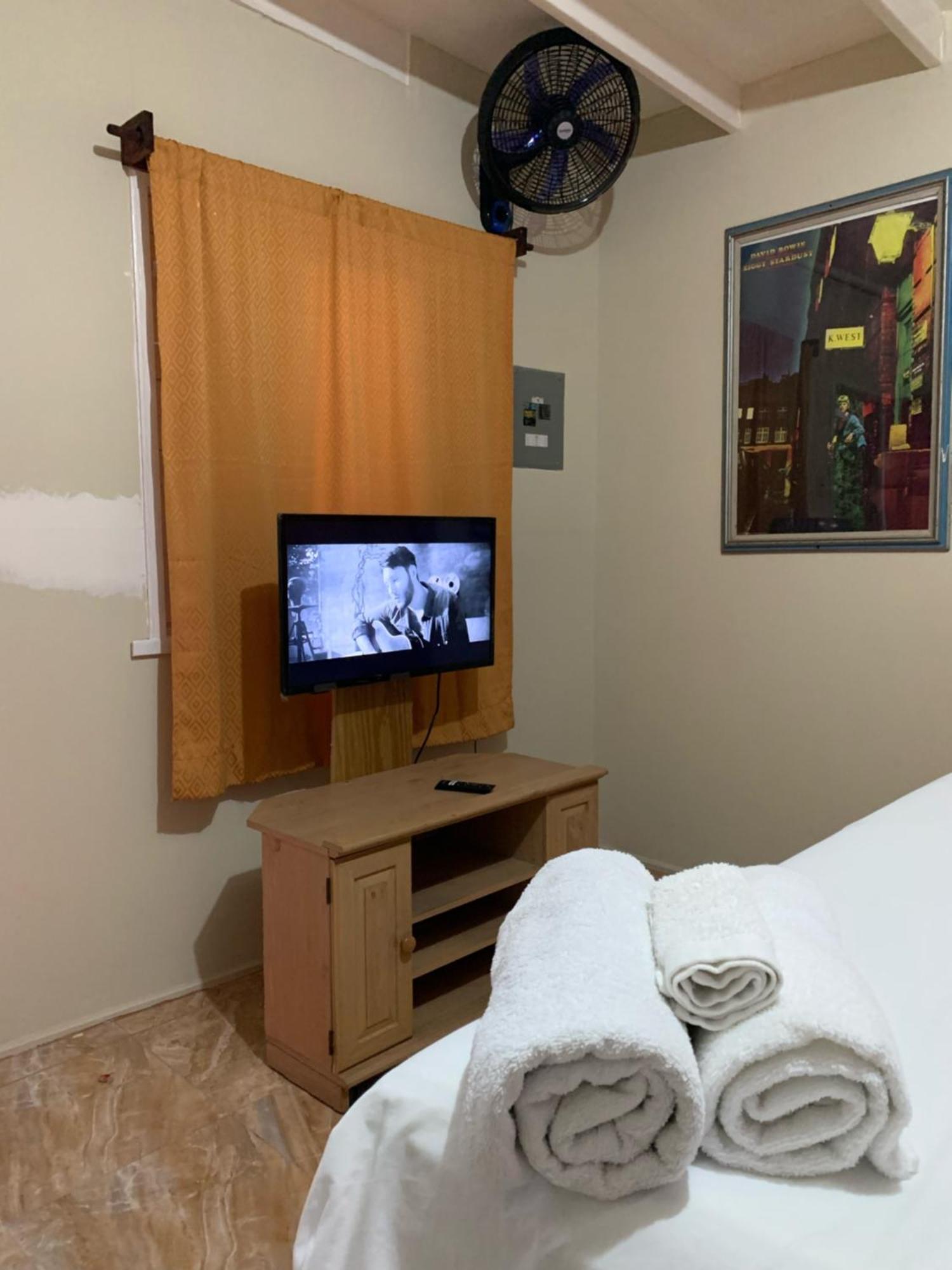 קינגסטון Kingsworth Bed And Breakfast מראה חיצוני תמונה