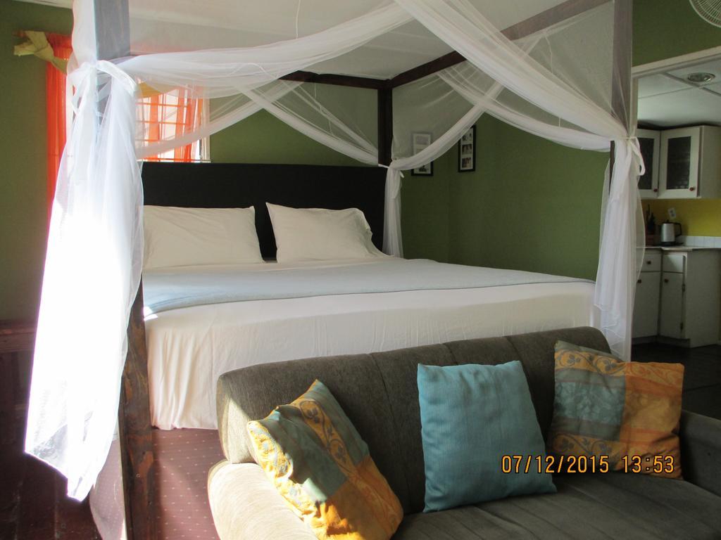 קינגסטון Kingsworth Bed And Breakfast חדר תמונה