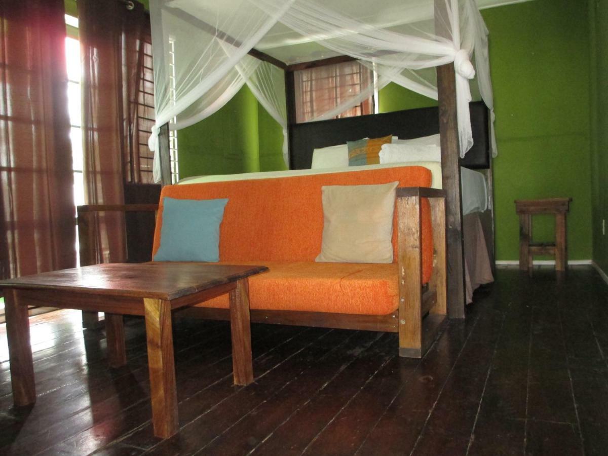 קינגסטון Kingsworth Bed And Breakfast מראה חיצוני תמונה